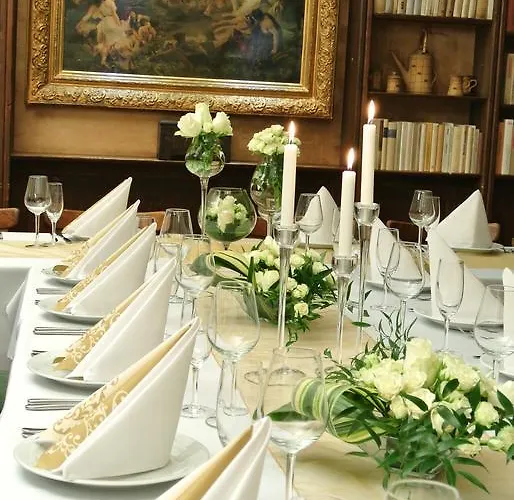 U Semika Hotel