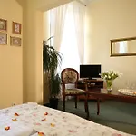 U Semika 3*